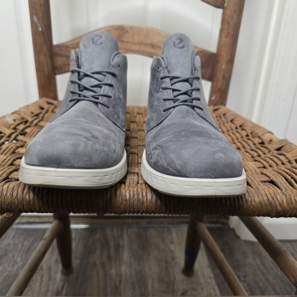 Men's Gray ecco Chukka Boots s-lite hybrid goretex Worn Once 9-9.5 - Picture 3 of 9